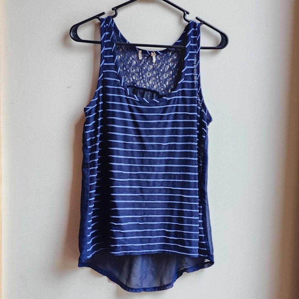 Universal Thread Stripes, Lace & Sheer Back Size Medium